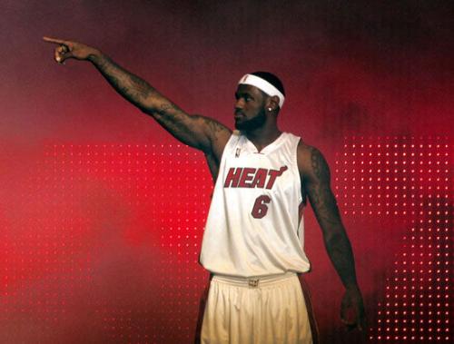 但在掌机与